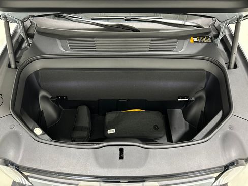 Used 2024 Rivian R1S Adventure AWD/4WD image 14