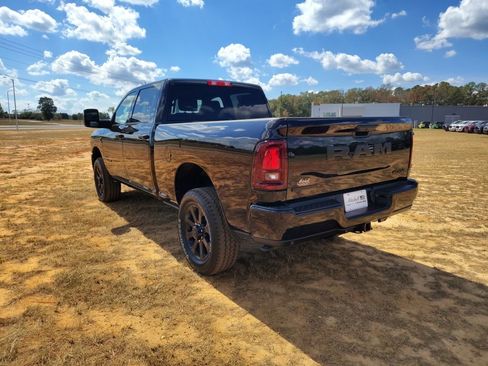New 2025 RAM 2500 Big Horn image 6