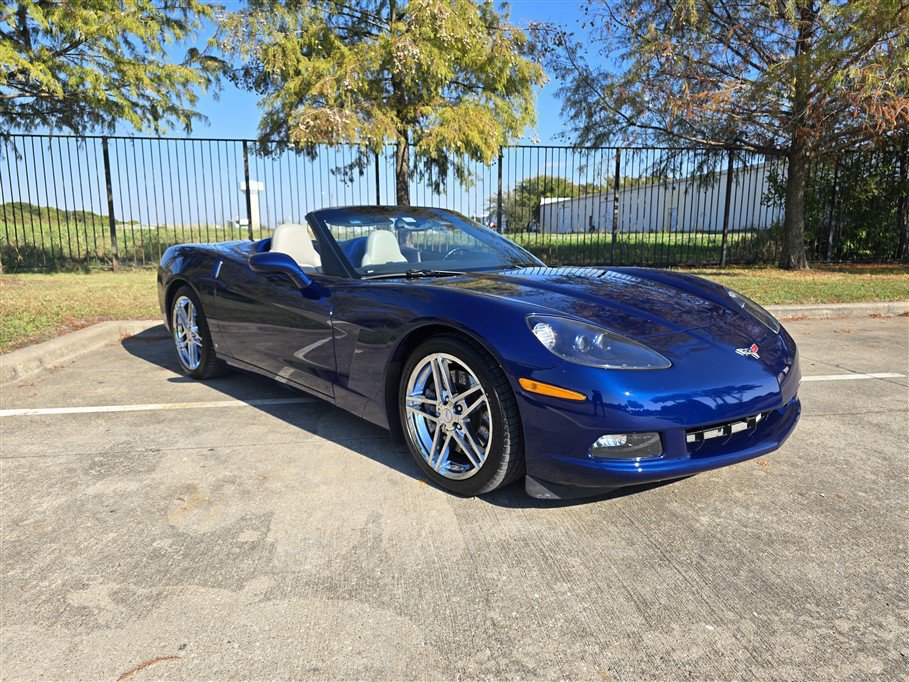 Used 2006 Chevrolet Corvette Convertible w/ Preferred Equipment Group RWD image 14