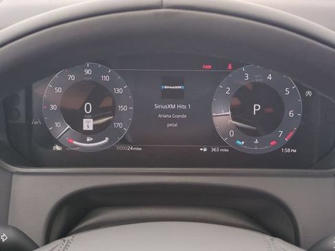 New 2026 Land Rover Range Rover Velar Belgravia AWD/4WD image 8