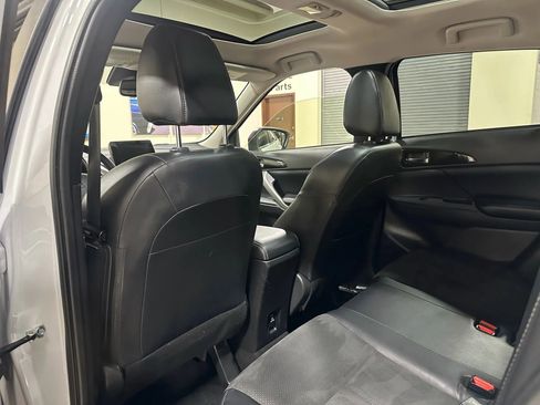 Used 2022 Mitsubishi Eclipse Cross SE image 21