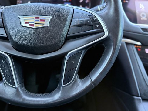 Used 2017 Cadillac XT5 Luxury w/ Driver Awareness Package image 26