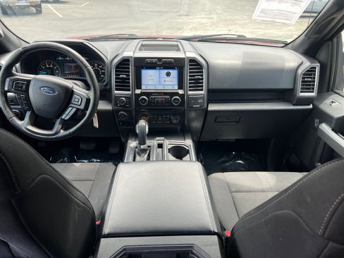 Used 2016 Ford F150 XLT w/ Equipment Group 302A Luxury AWD/4WD image 26