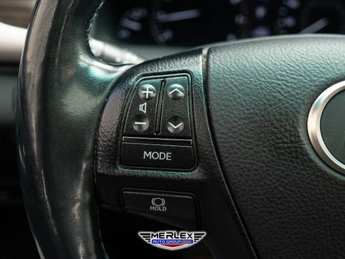 Used 2013 Lexus LS 460 AWD image 25