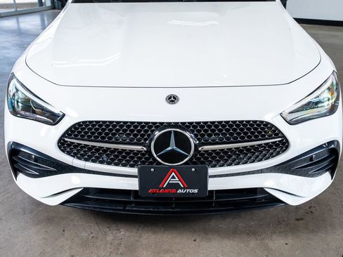 Used 2024 Mercedes-Benz CLE 450 4MATIC Coupe image 15