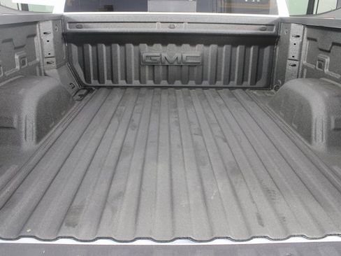 New 2026 GMC Sierra 1500 Elevation image 18