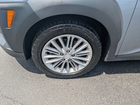 Used 2020 Hyundai Kona SEL AWD/4WD image 9