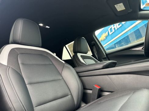 New 2026 Chevrolet Blazer EV LT image 16