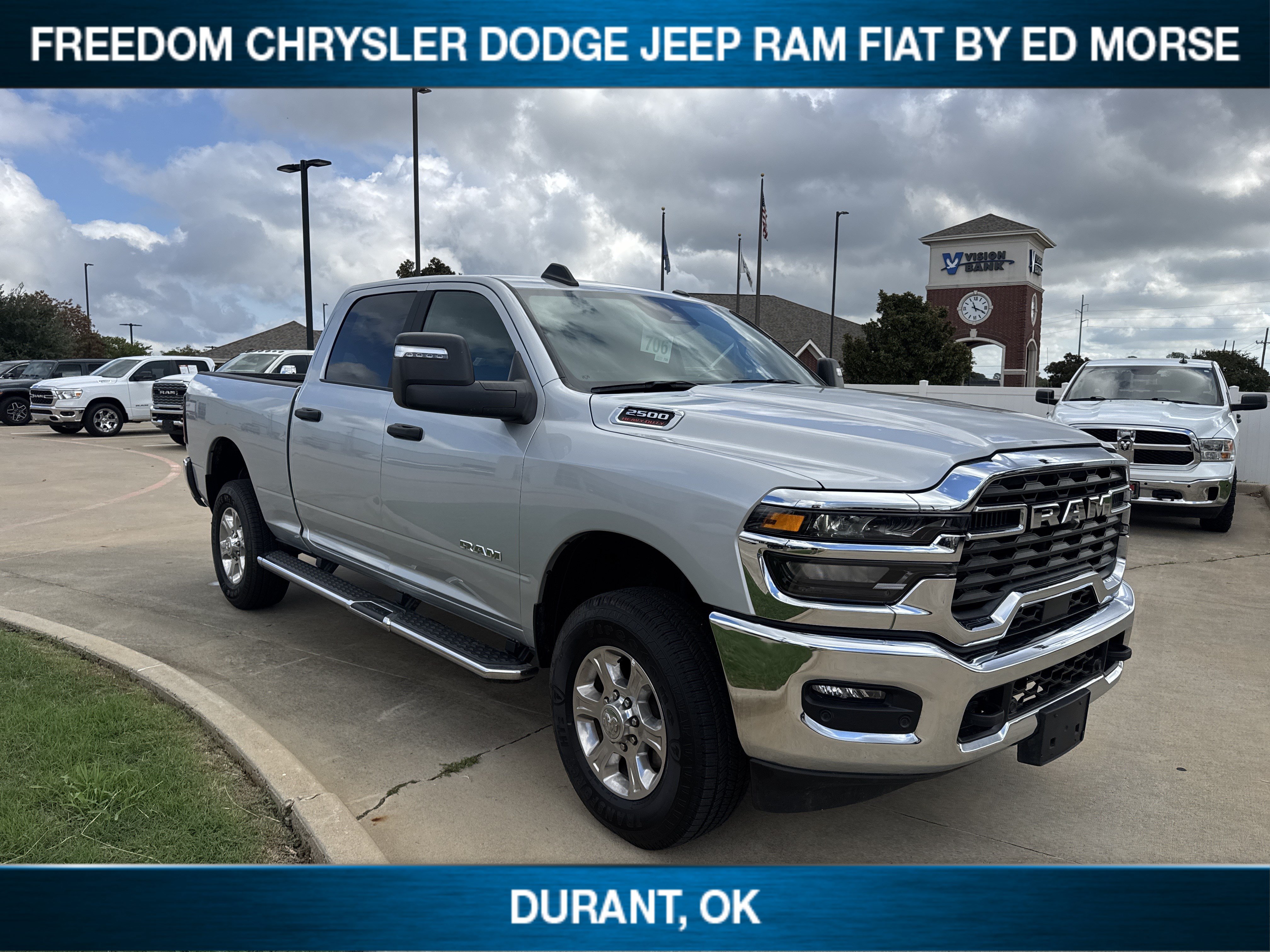 Used 2026 RAM 2500 Big Horn AWD/4WD image 3