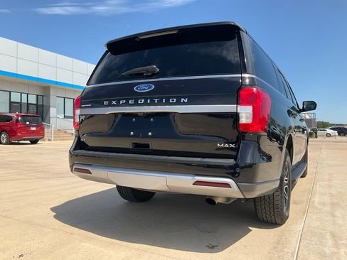 Used 2024 Ford Expedition Max XLT AWD/4WD image 36