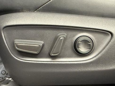 Certified 2025 Toyota RAV4 XSE image 18