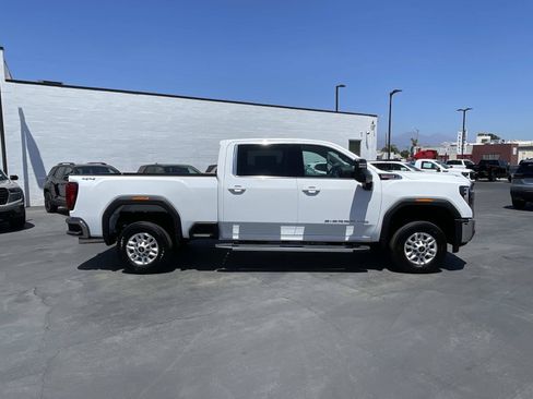 New 2026 GMC Sierra 2500 SLE w/ Preferred Package AWD/4WD image 4