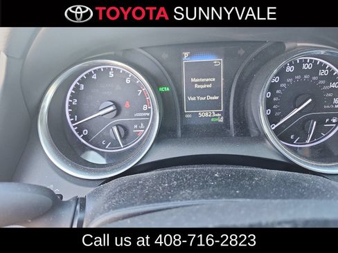 Used 2020 Toyota Camry LE w/ Convenience Package FWD image 3