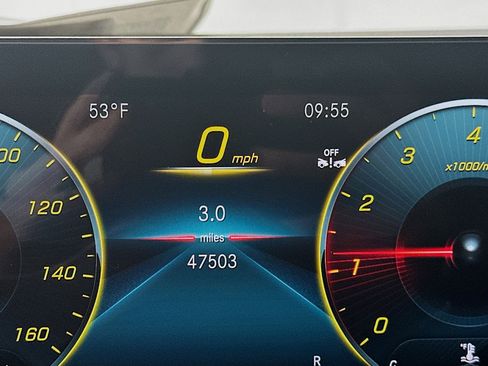 Used 2023 Mercedes-Benz CLA 250 CLA 250 image 19