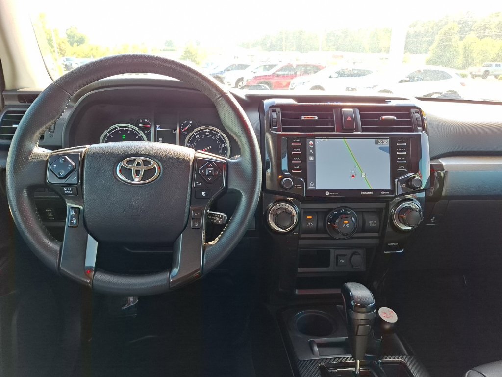 Used 2021 Toyota 4Runner Venture w/ Moonroof Package AWD/4WD image 27