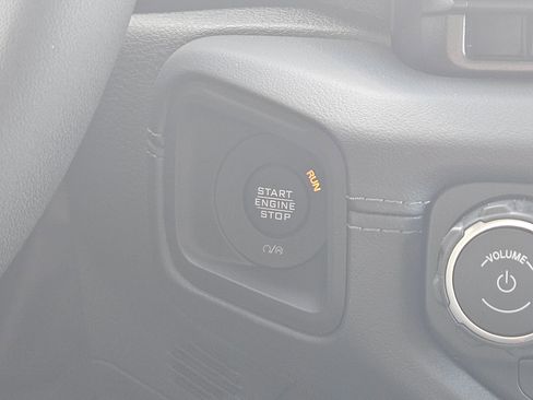 New 2026 Jeep Gladiator Sport image 13