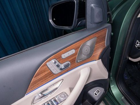 New 2026 Mercedes-Benz GLS 450 4MATIC image 12