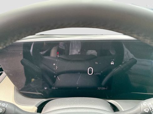 Used 2025 Buick Encore GX Sport Touring FWD image 14