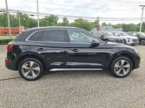 Certified 2022 Audi Q5 Premium w/ Premium Plus Package AWD/4WD image 7