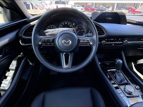 Certified 2025 MAZDA MAZDA3 s Sport image 5