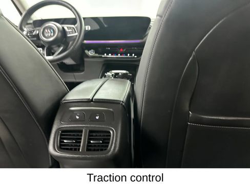 Used 2024 Buick Envision Avenir AWD/4WD image 27