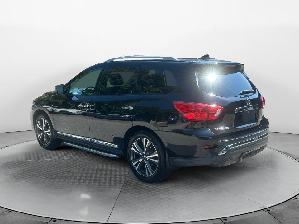 Used 2019 Nissan Pathfinder Platinum AWD/4WD image 5