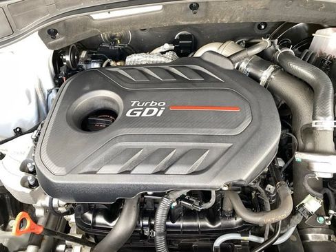 Used 2018 Hyundai Santa Fe Sport FWD image 25