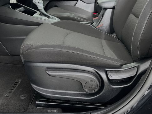 Used 2023 Kia Forte LXS image 19