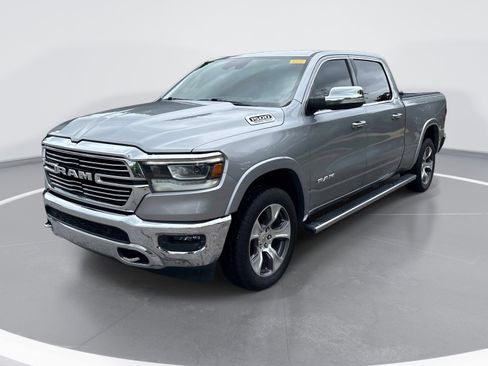 Used 2021 RAM 1500 Laramie AWD/4WD image 3