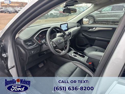 Used 2022 Ford Escape SEL image 25