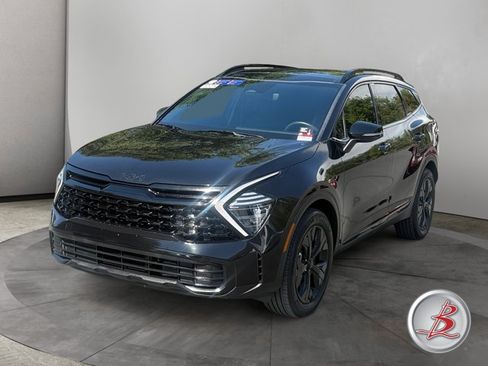 Used 2025 Kia Sportage X-Line AWD/4WD image 3