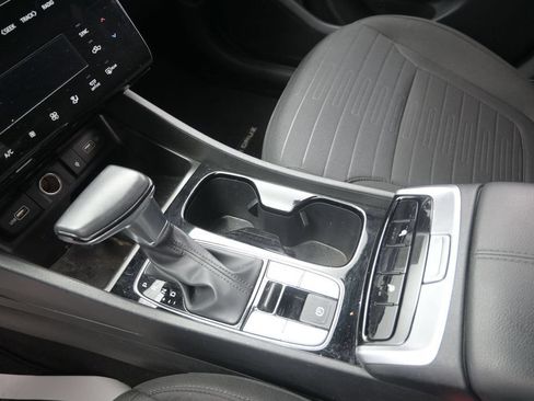 Used 2023 Hyundai Santa Cruz SEL Premium AWD/4WD image 14