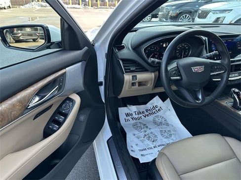 Certified 2023 Cadillac CT5 Luxury image 15