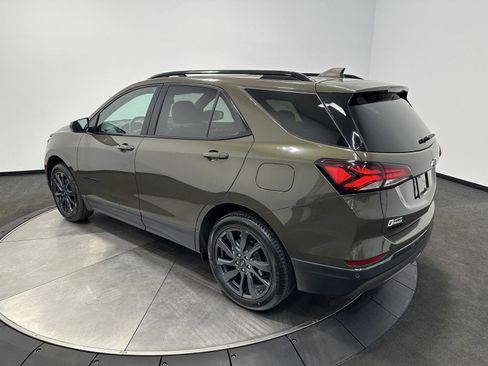 Used 2023 Chevrolet Equinox RS w/ LPO, Cargo Package AWD/4WD image 5