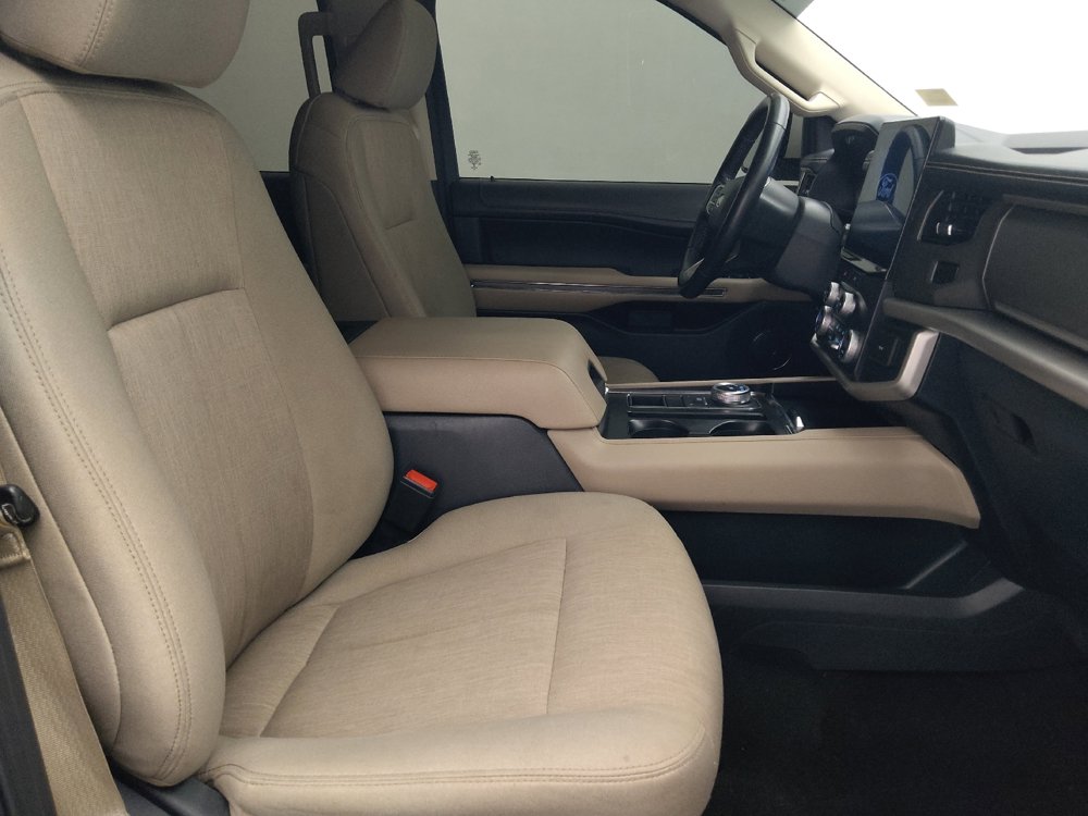 Used 2022 Ford Expedition XLT RWD image 21