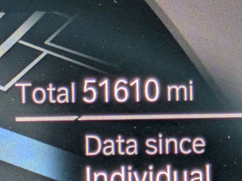 Used 2022 BMW 540i w/ Convenience Package image 29