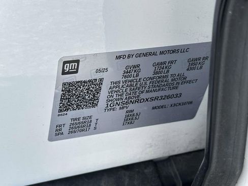 Used 2025 Chevrolet Tahoe LT AWD/4WD image 12