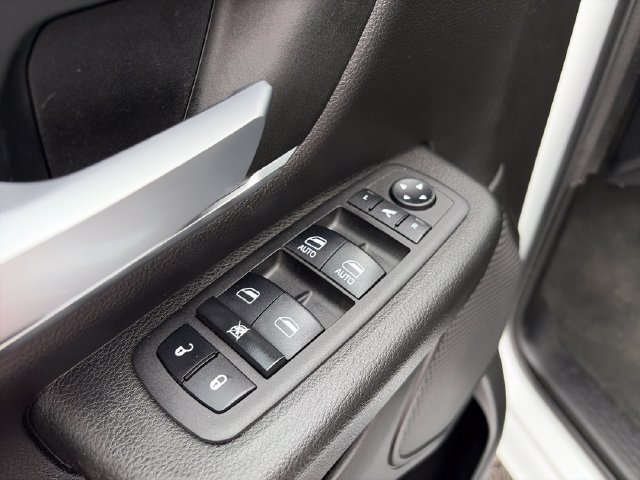 Used 2024 RAM 1500 Big Horn AWD/4WD image 11