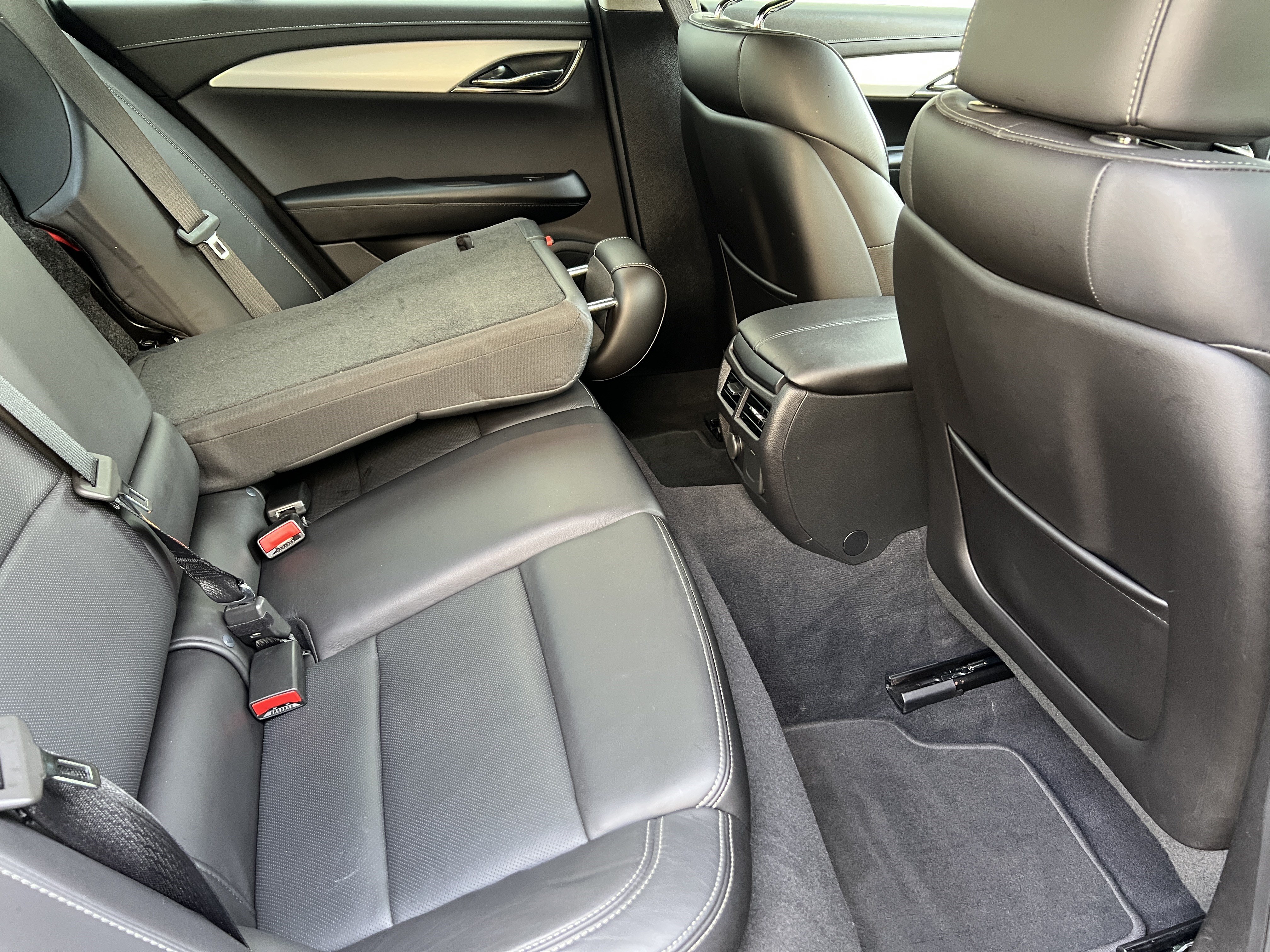 Used 2018 Cadillac ATS Luxury AWD/4WD image 22