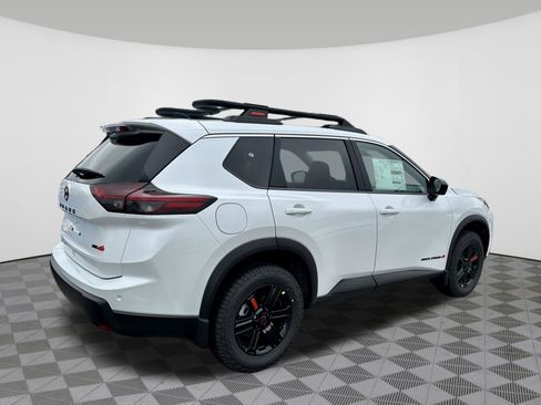 New 2026 Nissan Rogue SV AWD/4WD image 3
