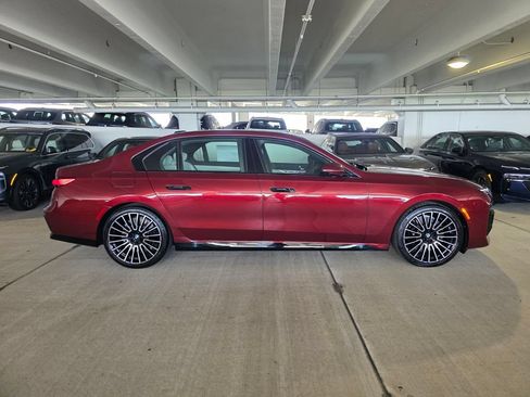 New 2026 BMW 740i xDrive AWD/4WD image 3