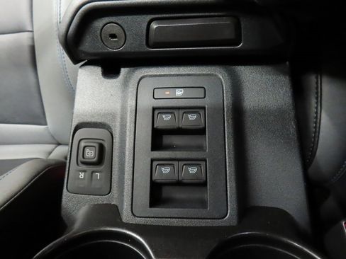 Used 2021 Ford Bronco Black Diamond image 42