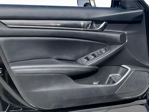 Used 2020 Honda Accord Sport image 25