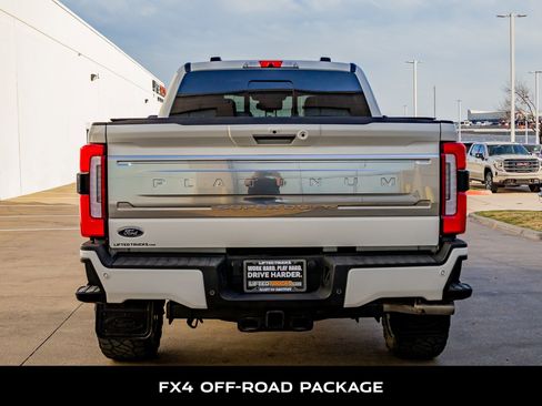 Used 2024 Ford F350 Platinum image 7