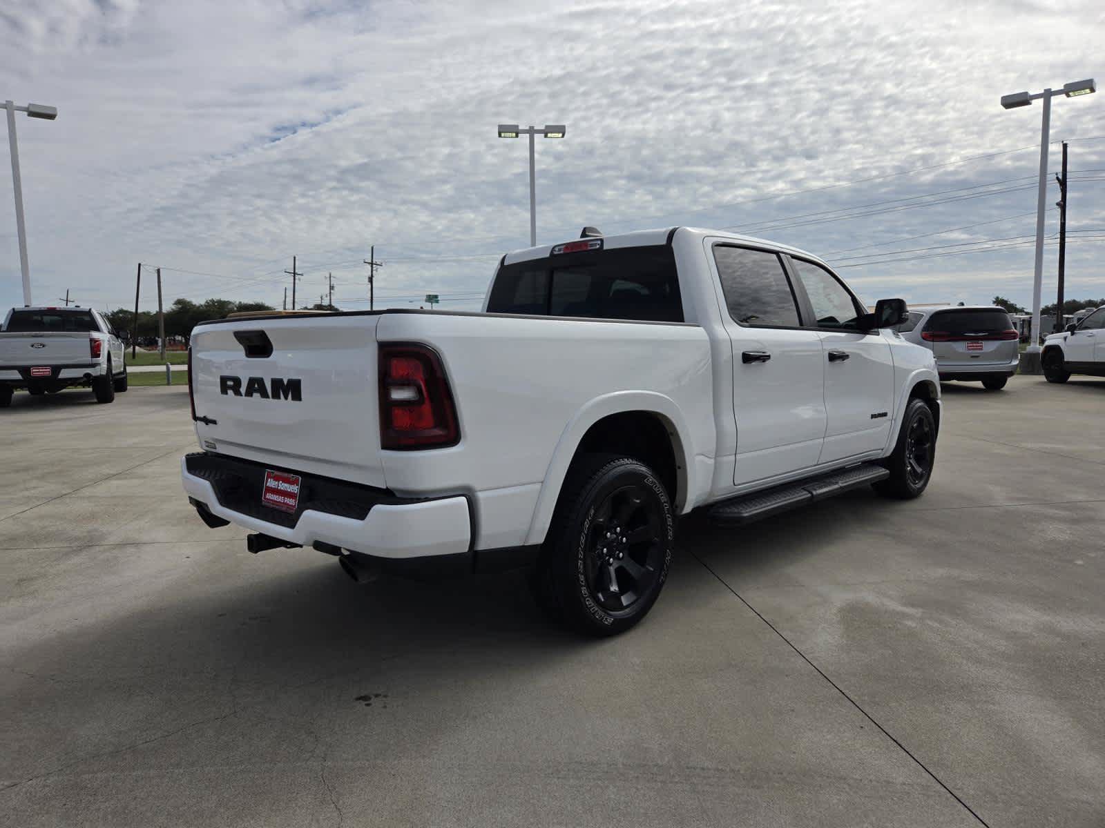 Used 2025 RAM 1500 Lone Star RWD image 5