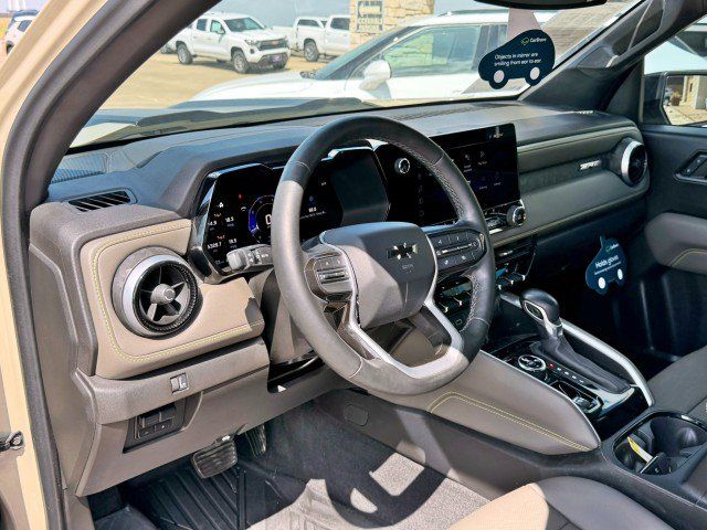 Certified 2024 Chevrolet Colorado ZR2 w/ ZR2 Convenience Package III AWD/4WD image 17