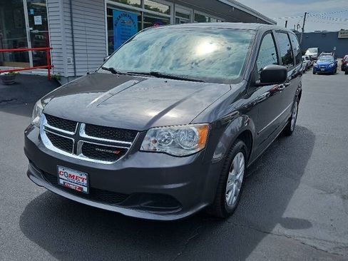 Used 2017 Dodge Grand Caravan SE w/ Power Window Group FWD image 9
