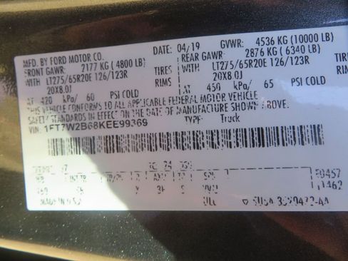 Used 2019 Ford F250 Lariat w/ Lariat Value Package image 26