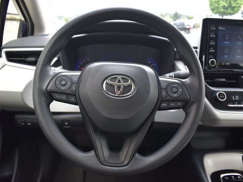 Certified 2021 Toyota Corolla LE FWD image 9