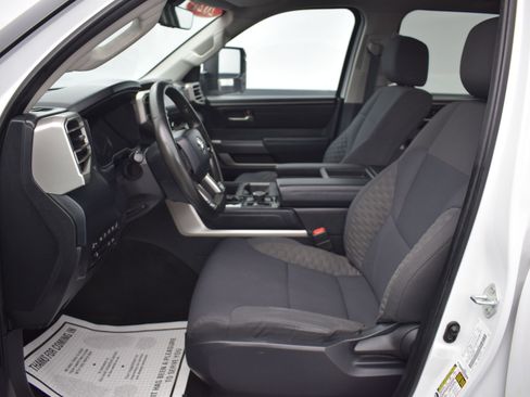 Used 2022 Toyota Tundra SR5 image 13